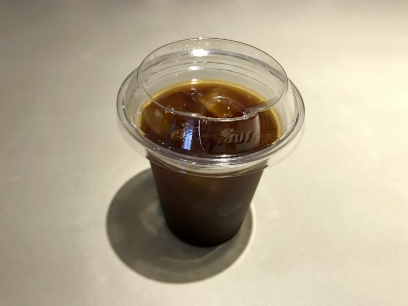 京都カフェ「here」のココカヌレとコーヒー