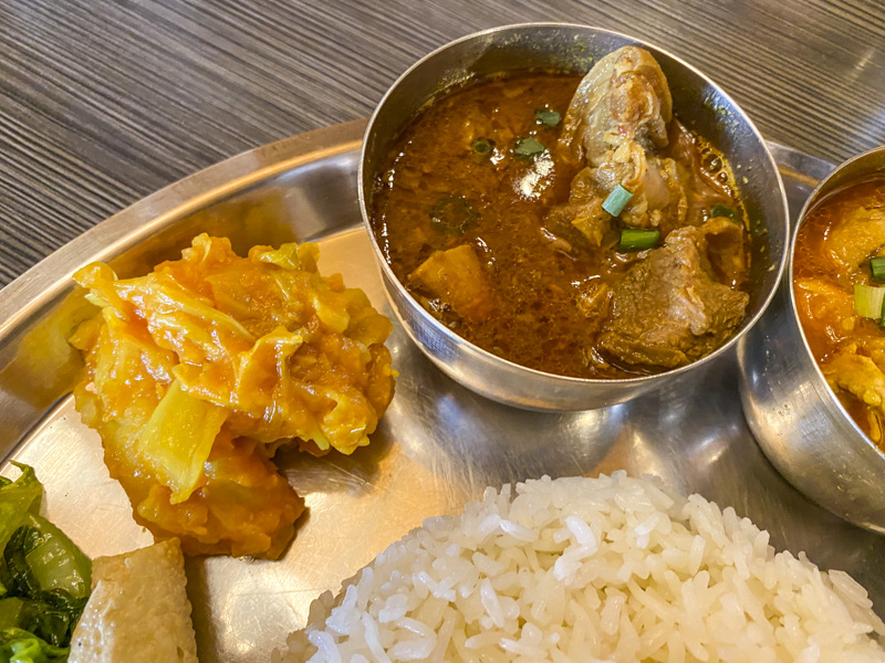 【新大久保カレー】ネパール民族料理『アーガン（AANGAN）』