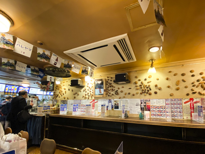 新宿カフェ『ビア&カフェ BERG（ベルク）』