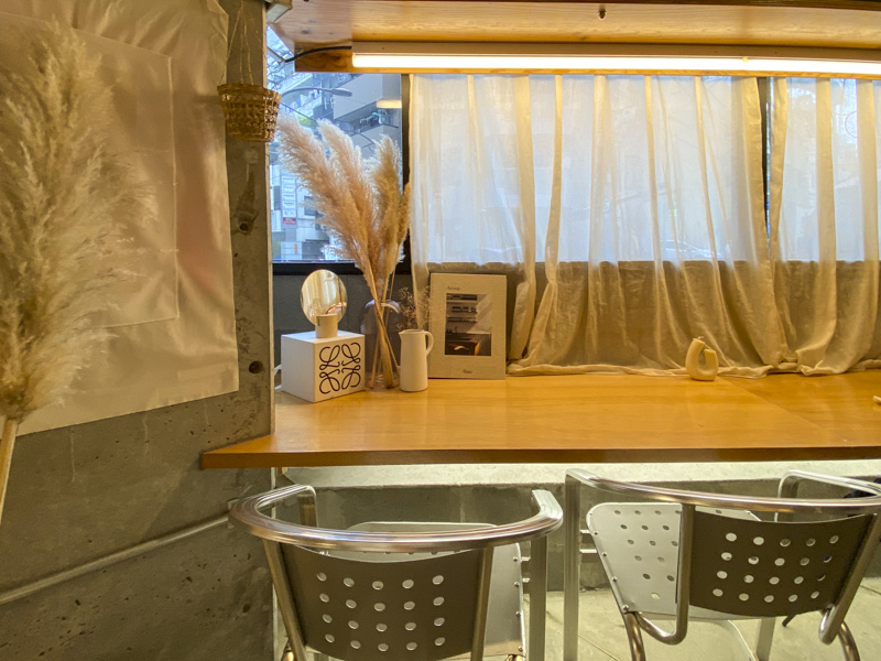 【新宿で韓国グルメ】新宿御苑前にあるSNSで大人気の韓国風カフェ『nuibox』