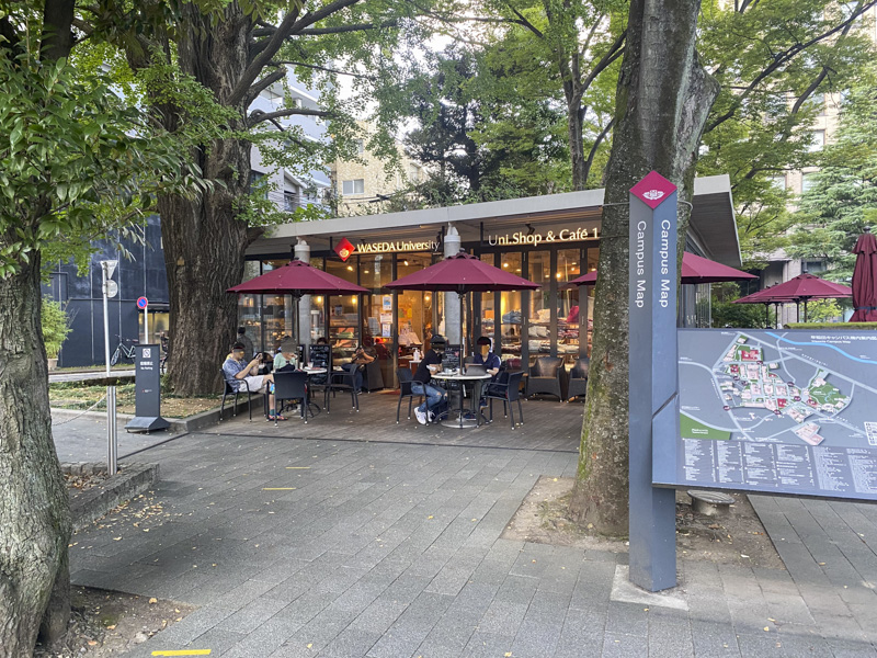 【早稲田カフェのスイーツ】早稲田大学のグッズも購入できる「Cafe125」