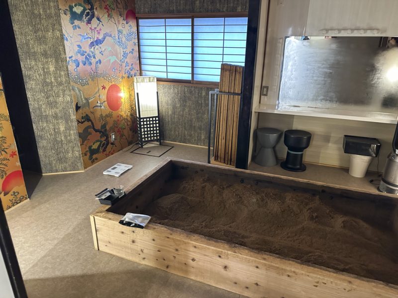 【新宿で温まるサウナや酵素風呂】神楽坂『haccola(ハッコラ)』の酵素風呂