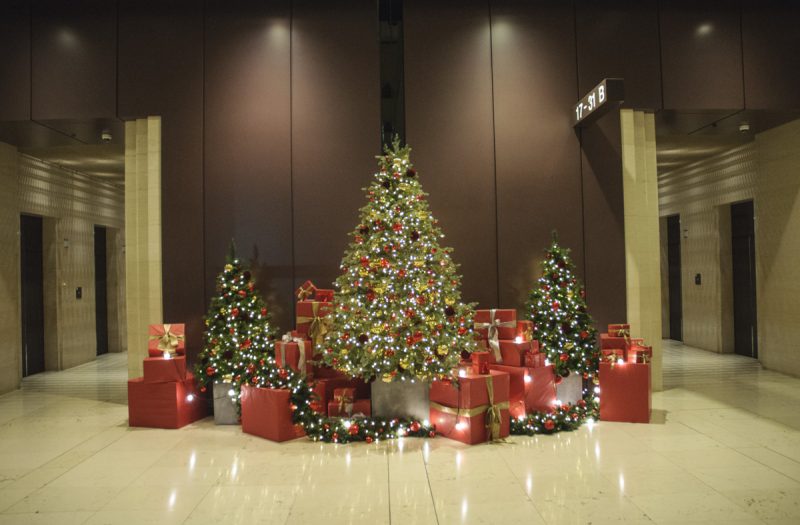 新宿のクリスマスイルミネーション14選 13.新宿西口『新宿センタービル』