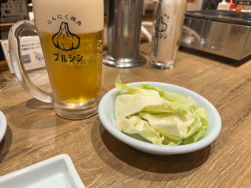 『にんにく焼肉 プルシン新宿店』ビール(PSB) 550円