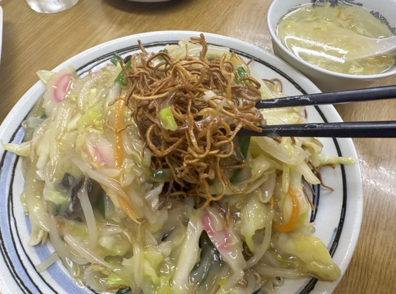 『香源』五目あんかけ焼きそば 700円