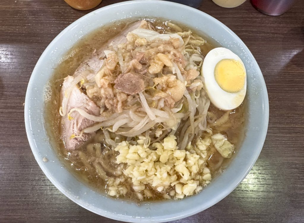 『ラーメン富士丸 西早稲田店』ラーメン少な目(中)300g 1,050円