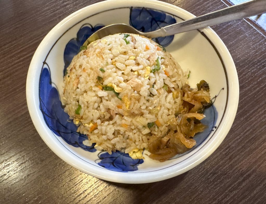 『味一番！九州ラーメン 博多っ子 新宿店』半チャーハン 500円