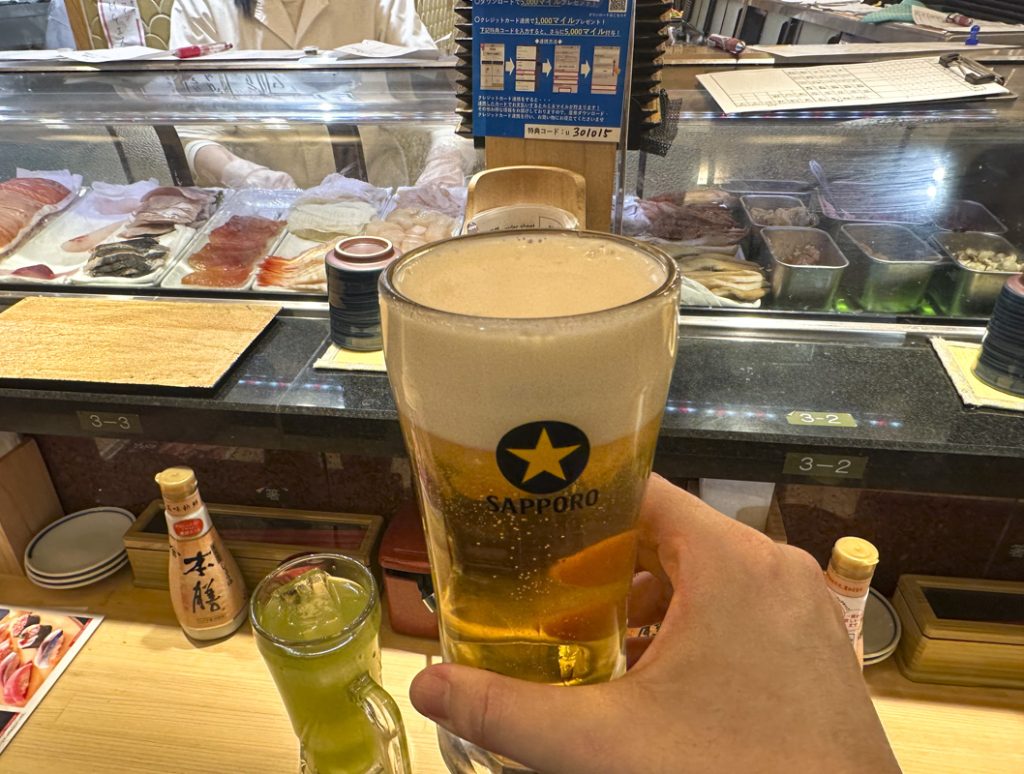 『立鮨 すし横 イイトルミネ新宿店』生ビール 650円