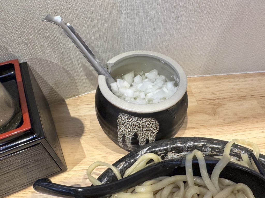 新宿のカレーつけ麺 3番勝負 3.早稲田『つけ麺 隆勝』の「カレーつけ麺」