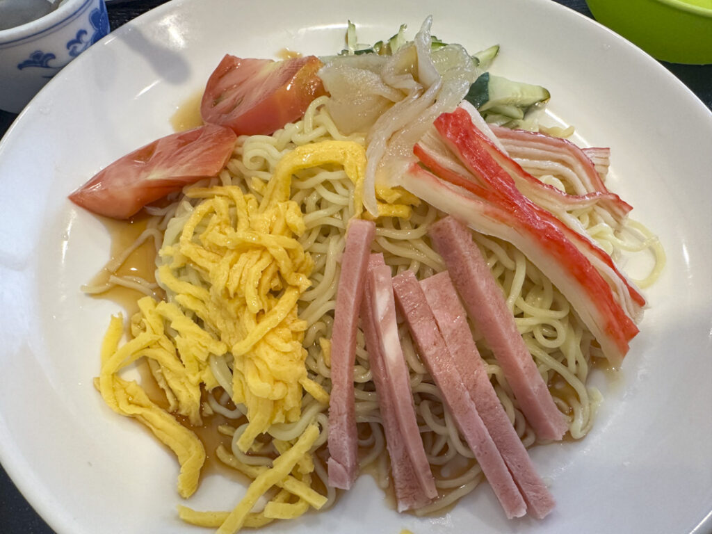 『ホウランテイ(Hou Ran Tei)』の「冷やし中華」880円