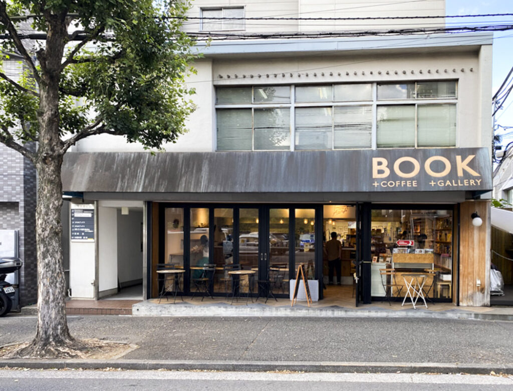 新宿区にある本屋(書店)まとめ13選 6.神楽坂『かもめブックス』