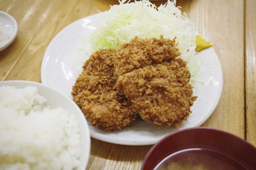 『とんかつ 山さき』ひれかつ定食 1,050円