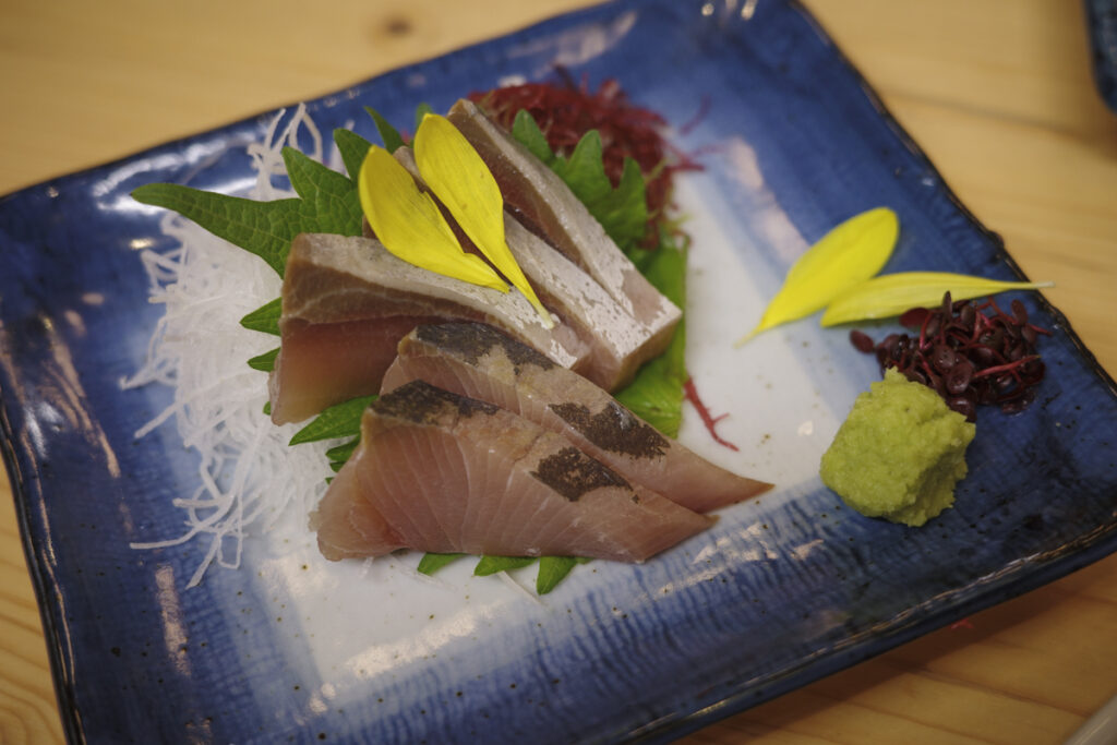 『大衆&個室 祭酒場 飯田橋東口駅前店』の本日の刺身 693円