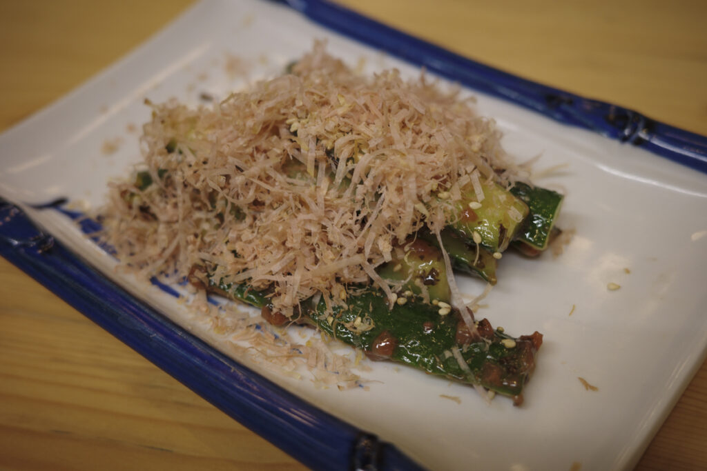 『大衆&個室 祭酒場 飯田橋東口駅前店』のたたき胡瓜の梅和え 539円