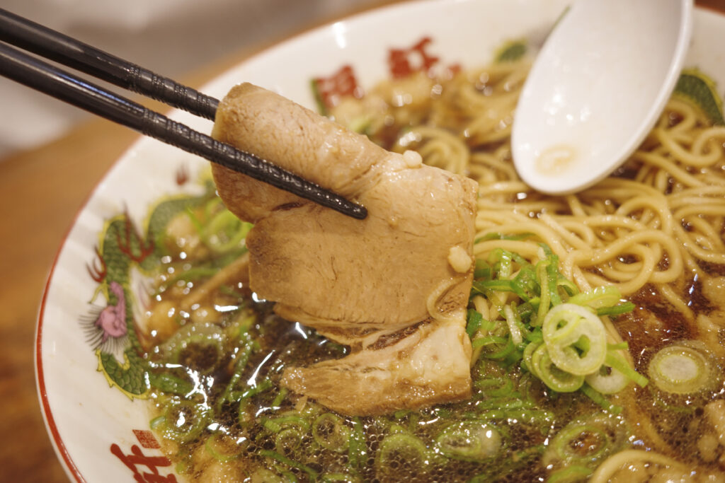 『伍福軒 新宿西口店』餃子ヤキメシ定食 1,290円