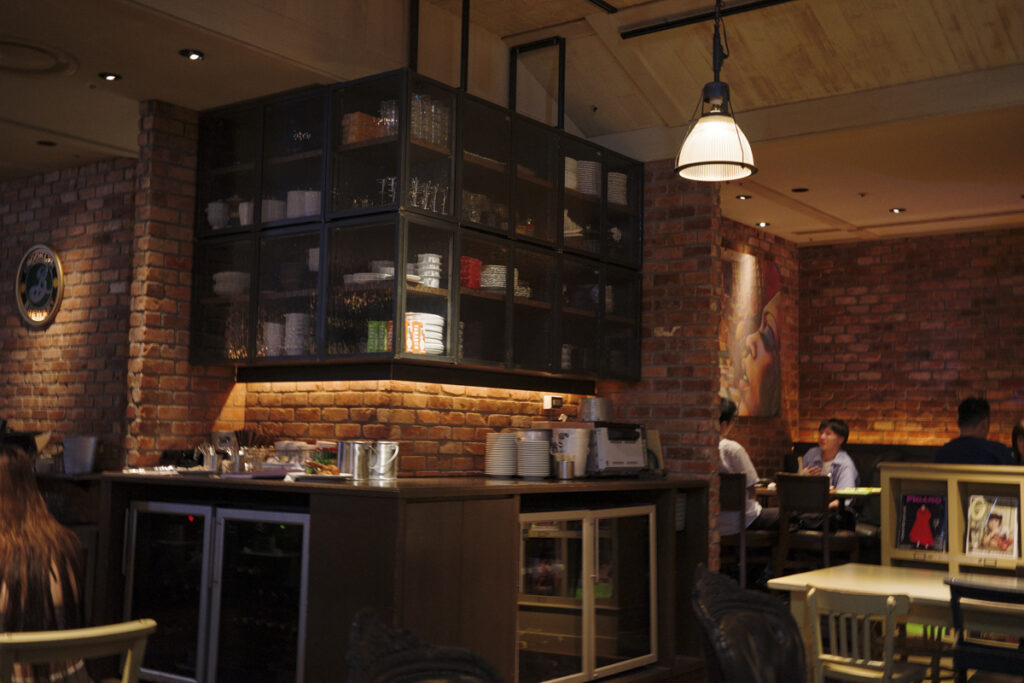 『ブルックリンパーラー(Brooklyn Parlor)』の店内