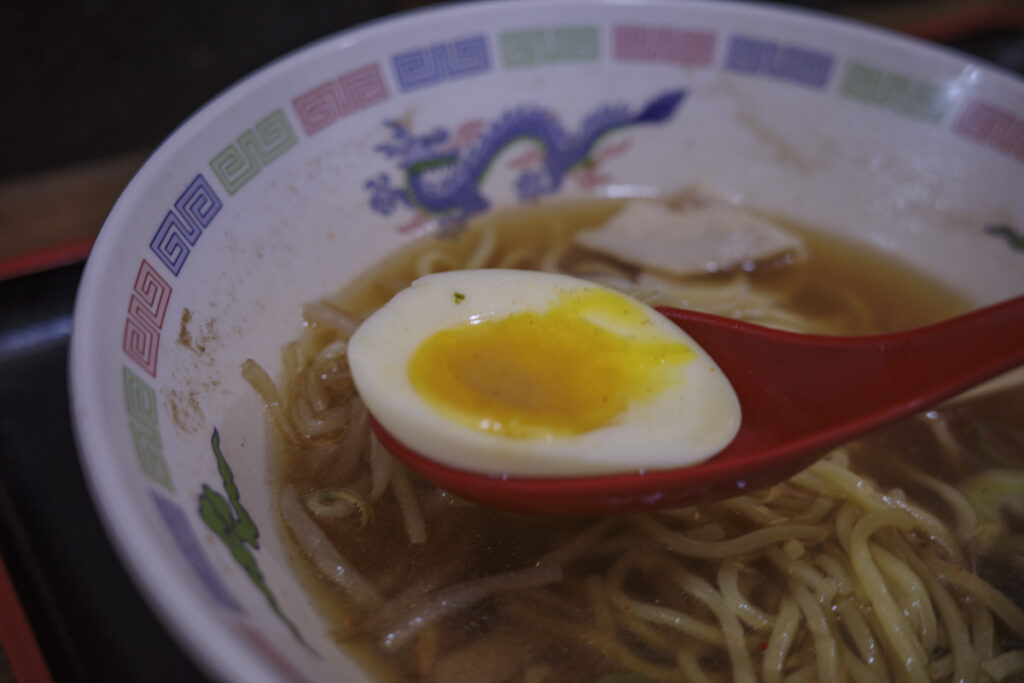 『信州そば 本陣 ルミネエスト新宿店』本陣ラーメン 660円