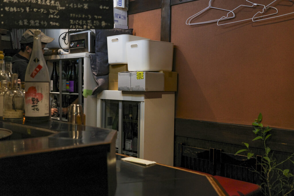 『牧谿(モッケイ)』の店内と提供メニュー