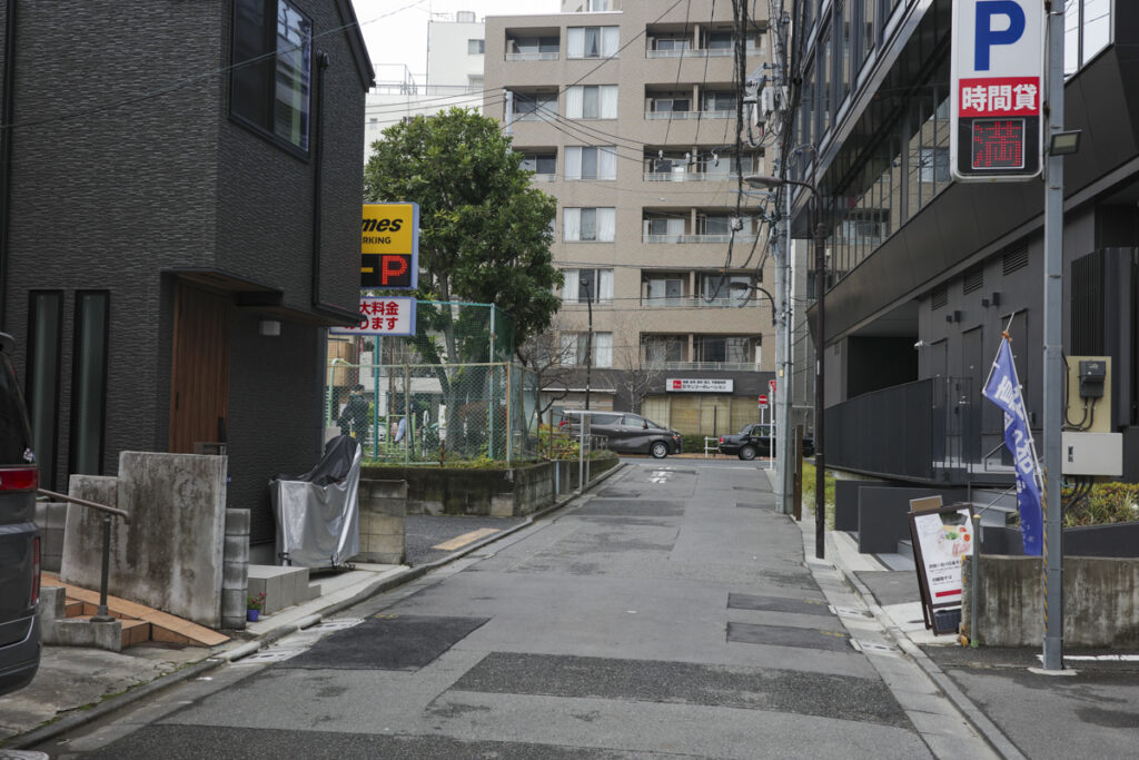 新宿曙橋にある「みた葉」系列の『ラーメン屋 ミタバラボ』