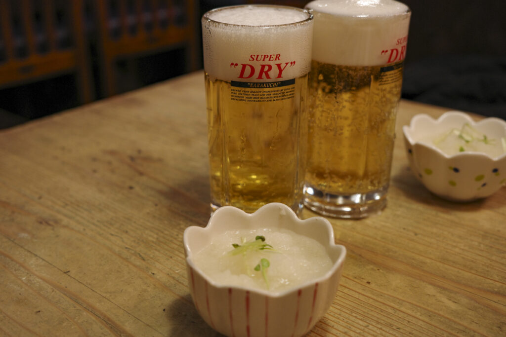 『やきとり串坊主』の炭火焼き串メニューと絶品おつまみ