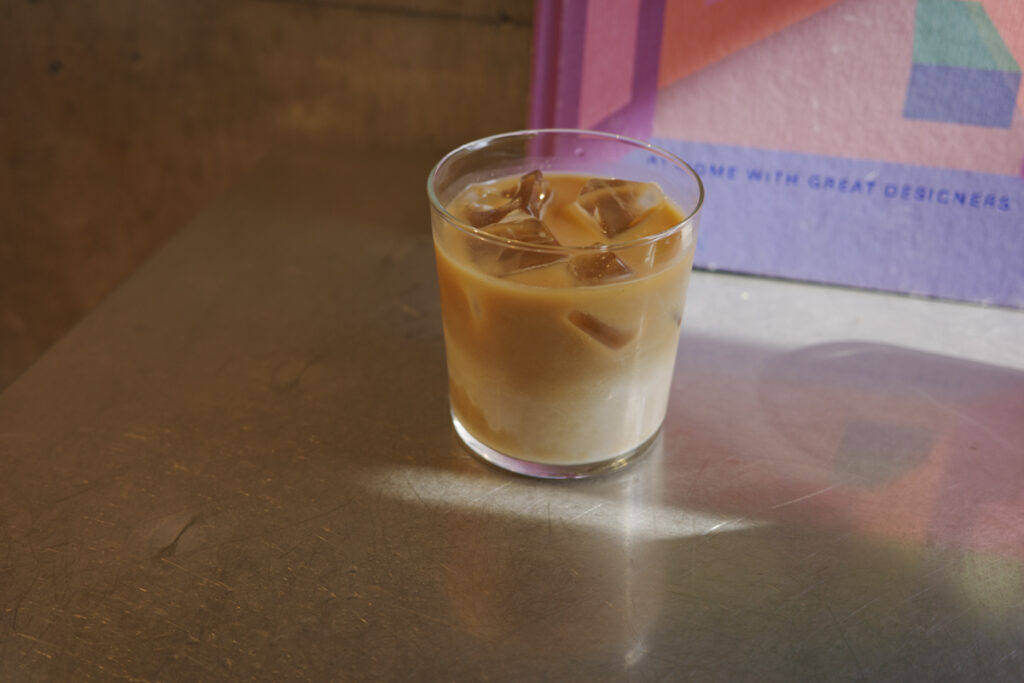 『PARKER COFFEE STAND』Americano 650円+Cafe Latte 700円