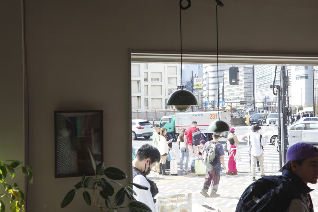 『PARKER COFFEE STAND』の店内とメニュー