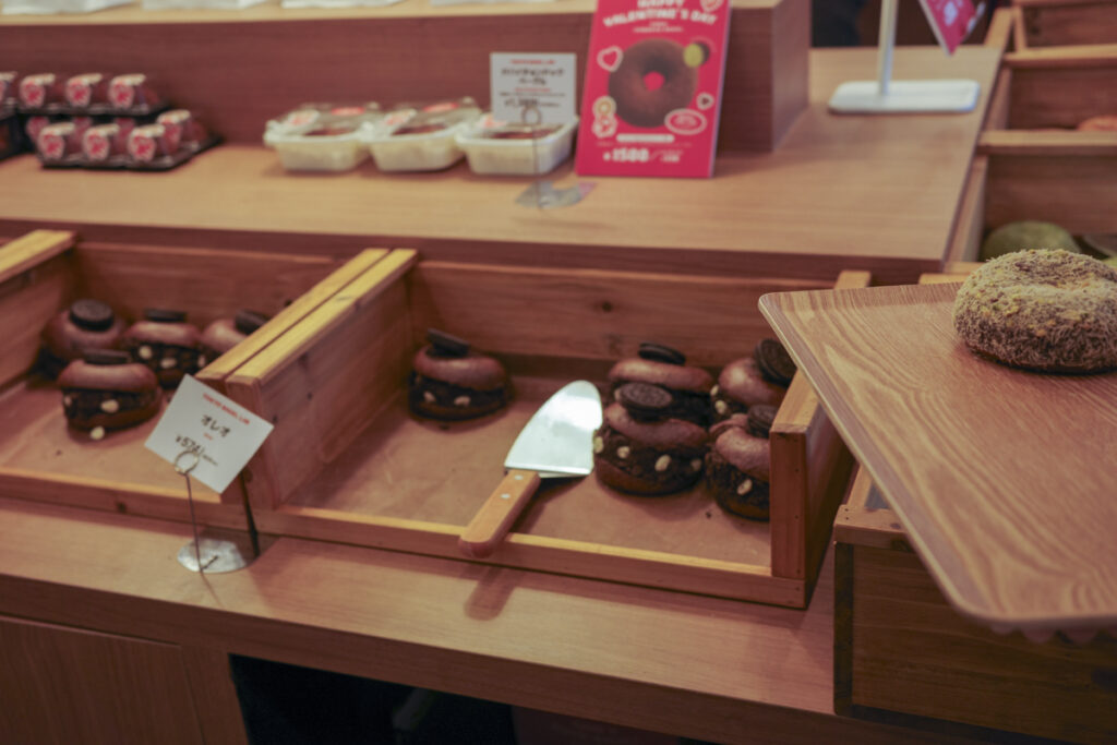 新大久保 TOKYO BAGEL LAB 店内