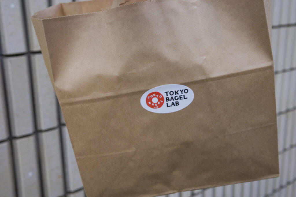 新大久保 TOKYO BAGEL LAB テイクアウトしたベーグル