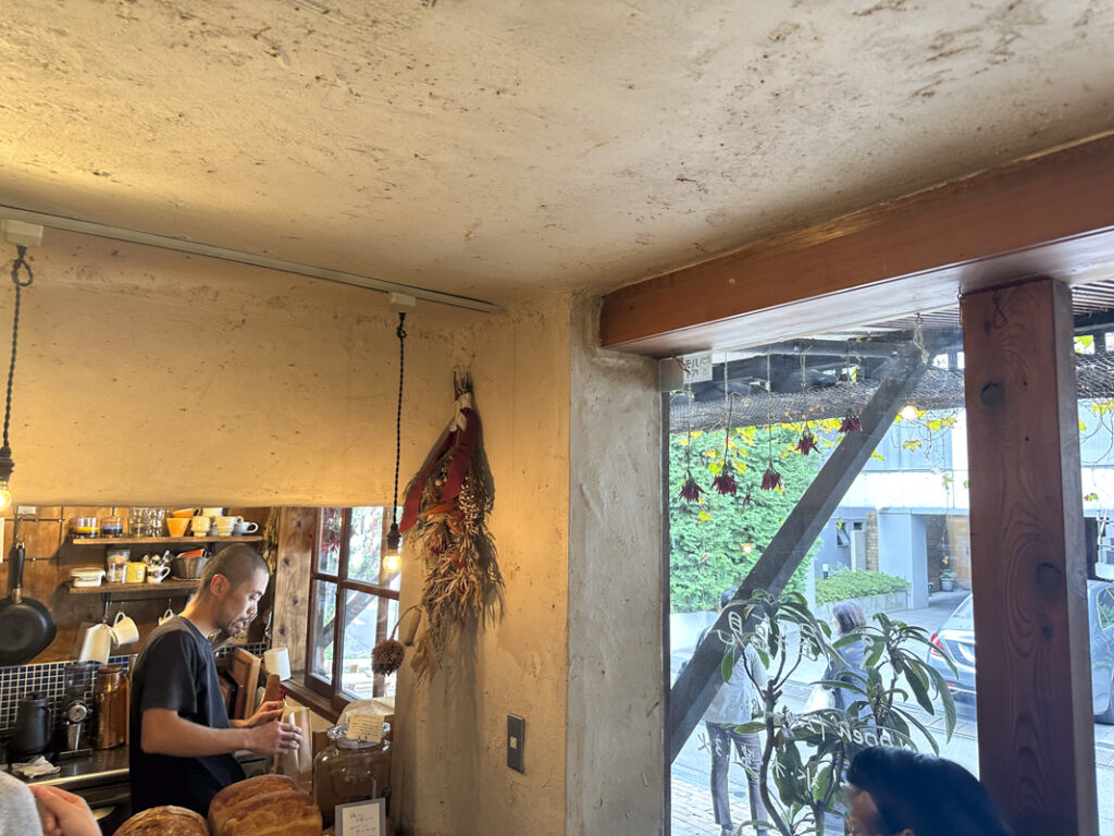 新宿のおすすめなパン屋(ベーカリー) 5.南新宿『パン屋 塩見』